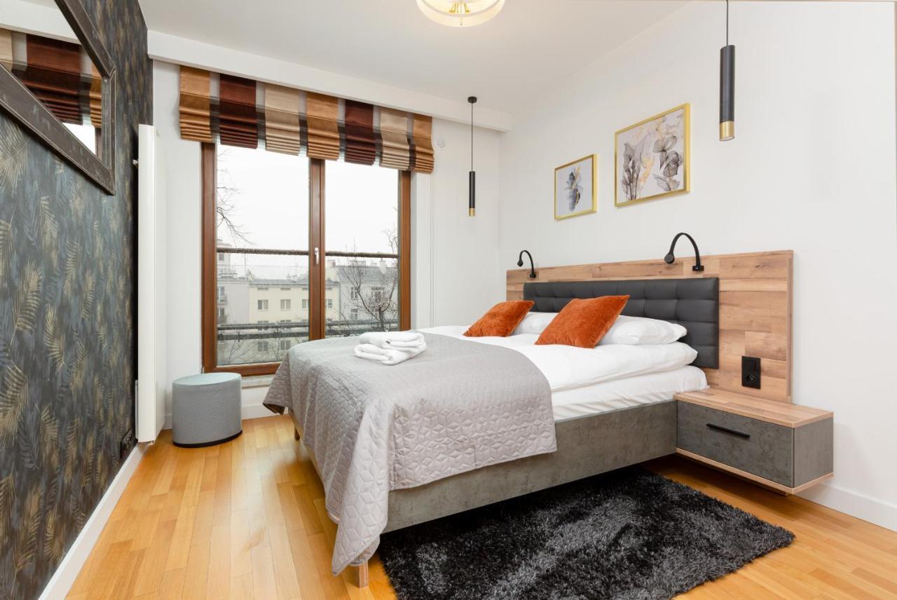 Park Arkadia Apartment With Parking Mokotow By Noclegi Renters Varsovia Exterior foto